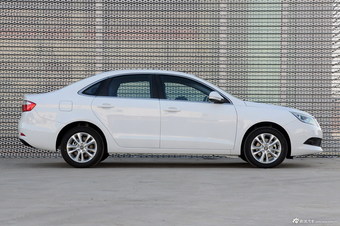 2015款艾瑞泽7 1.5T手动致尚版