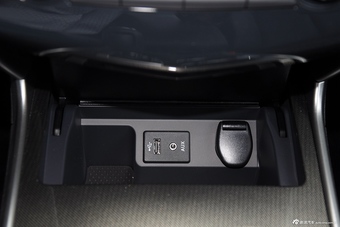 2015款天籁2.5L XL Upper欧冠科技版