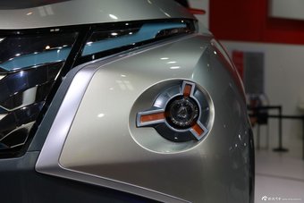 2014款三菱GC-PHEV概念车