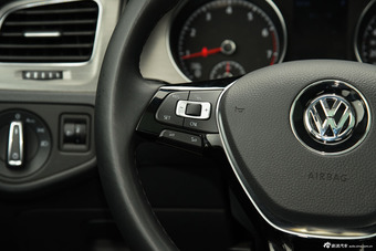 2014款高尔夫1.4TSI自动豪华型