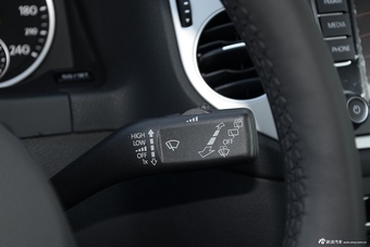 2016款途观1.8T自动两驱豪华版300TSI