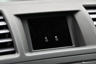 2013款汉兰达2.7L自动两驱紫金版5座