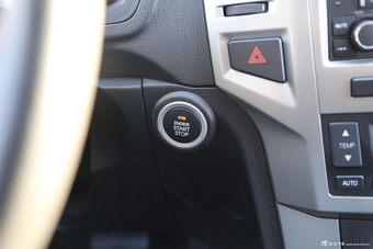 2012款奥轩GX5 2.4L手动四驱天窗版