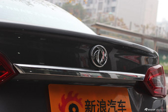 2013款东风风神S30 1.6L 手动尊雅型