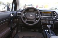 2015款传祺GS4 1.3T自动200T G-DCT精英版