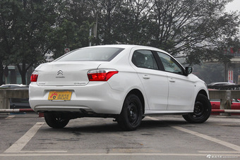 2015款爱丽舍质尚版1.6L自动时尚版