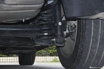 2013款世嘉三厢1.6L手动品尚型CNG