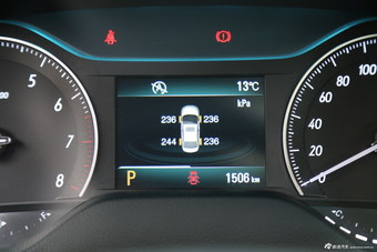 2015款英朗18T双离合精英型