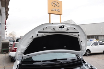 2015款瑞风S3 1.5L手动豪华智能尊享版