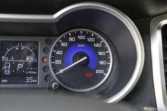 2014款风神A30 1.5L自动智尚型