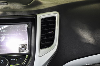 2016款CS35 1.6L自动豪华型国V