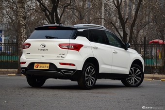 2016款传祺GS4 1.5T自动豪华版235T G-DCT