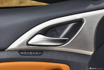 2016款比亚迪宋2.0TID自动旗舰型