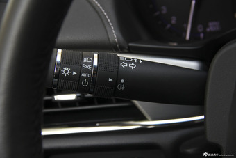 2014款凯迪拉克ATS L 25T时尚型