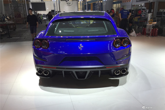 广州车展探馆实拍法拉利GTC4Lusso