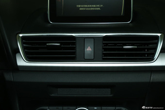 2016款马自达3昂克赛拉1.5L自动三厢尊贵型