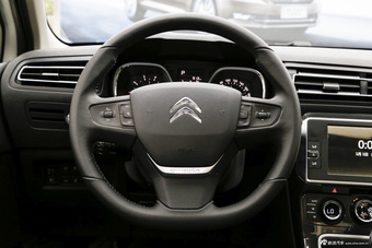 2016款C4世嘉1.6T自动THP自动旗舰型