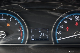 2016款宝骏630 1.5L手动标准型