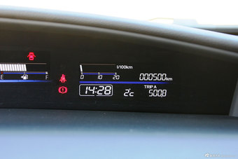 2013款杰德1.8L CVT豪华版5座