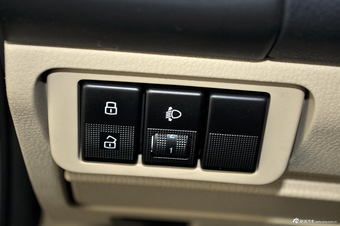 2013款奔腾B50 1.6L手动舒适型