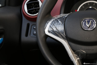 2015款奔奔1.4L手动尊贵型国5