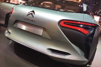 科技感十足 雪铁龙CXPERIENCE概念车