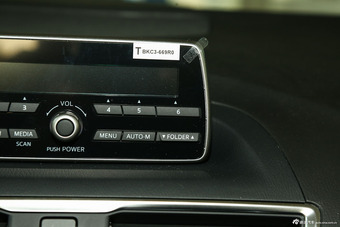 2016款马自达3昂克赛拉1.5L手动三厢舒适型