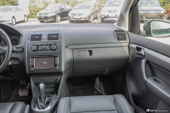 2015款途安1.4T自动旗舰版5座