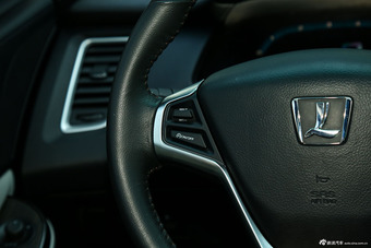 2015款纳5 1.8T自动智慧型