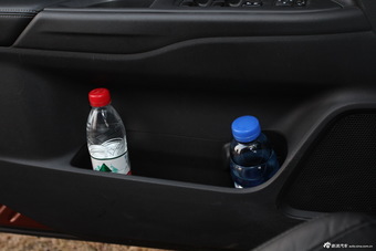 2013款欧蓝德 2.4L 四驱精英GT版