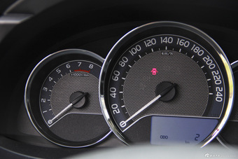 2014款雷凌1.6G-L手动领先版