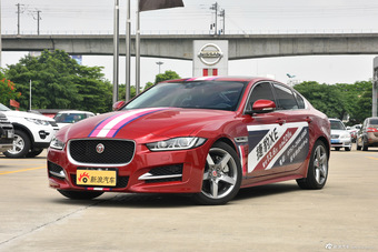 2015款捷豹XE R-SPORT 2.0T自动i4 Ti (240PS)