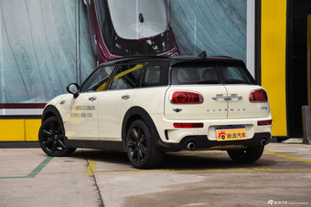 2016款MINI CLUBMAN 2.0T自动 COOPER S