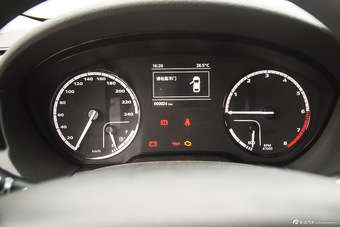 2016款观致3三厢1.6L手动致享型