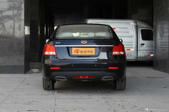 2015款吉利EC8 2.0L自动精英型到店实拍