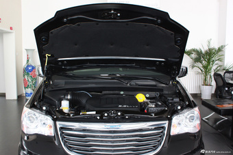 2013款大捷龙3.6L自动图片