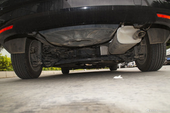 2015款福睿斯1.5L手动舒适型