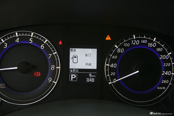 2015款英菲尼迪QX50 2.5L 自动悦享版