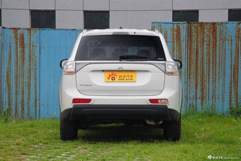 2014款欧蓝德 2.4L四驱豪华超值版5座