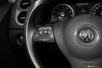 2015款Tiguan 2.0T自动舒适版
