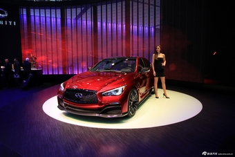 英菲尼迪Q50