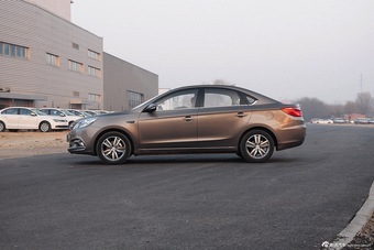 2015款逸动1.6L手动豪华