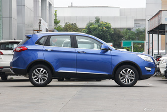 2015款绅宝X65 2.0T自动精英型