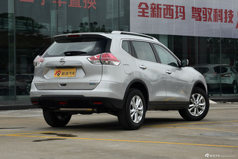 2015款奇骏2.5L自动XL四驱领先MAX版