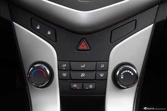 2015款科鲁兹掀背1.6L手动舒适型