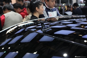 2014款奔驰E级细节