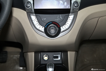 2014款海马M3 1.5L手动舒适型