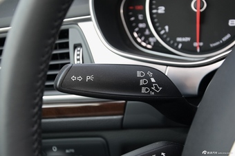 2016款奥迪A6L 1.8T自动TFSI技术型