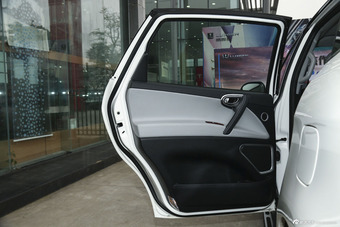 2015款大7 SUV 2.2T自动四驱智尊型