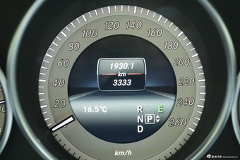 2014款奔驰E 300L运动轿车